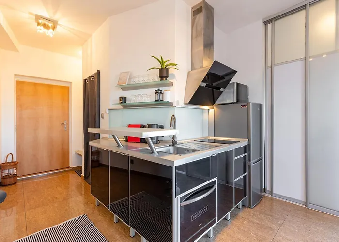 Royal Vista Apartment, Free Parking Διαμέρισμα *