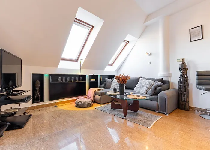 Royal Vista Apartment, Free Parking * Μπρατισλάβα